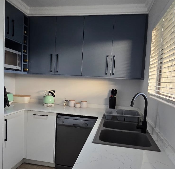 To Let 3 Bedroom Property for Rent in Pringle Bay Western Cape